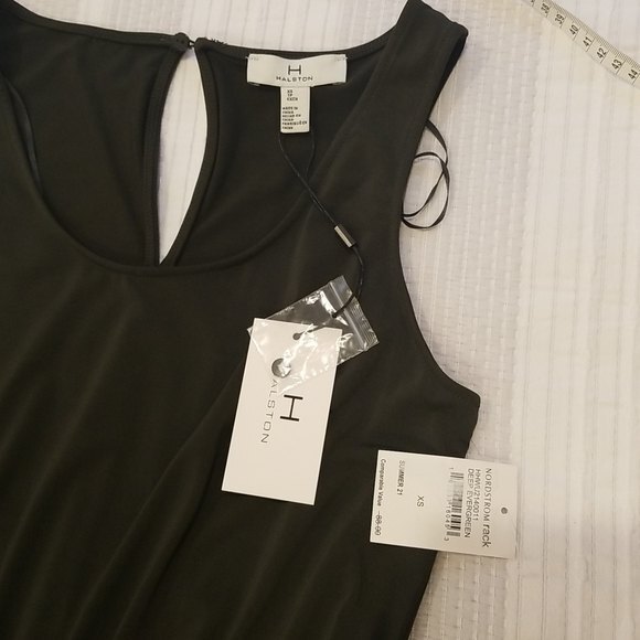 NWT H HALSTON Women's Scoop Neck Belted Jumpsuit In Deep Evergreen, size XS - Picture 7 of 13